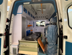Nouvelle ambulance JMC Diesel Transit à toit surélevé, véhicule de sauvetage d'urgence pour le transfert de patients, système médical, transmission automatique - Product Image 2