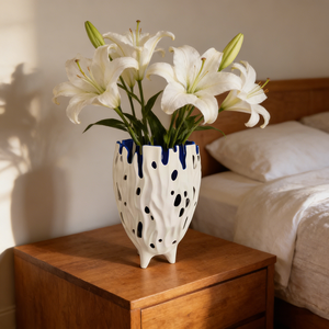 Vaso per Fiori in Ceramica, Bottiglia Creativa dalla Forma Speciale, Vaso Moderno Minimalista per Casa, Decorazione da Tavolo per Soggiorno - Product Image 1