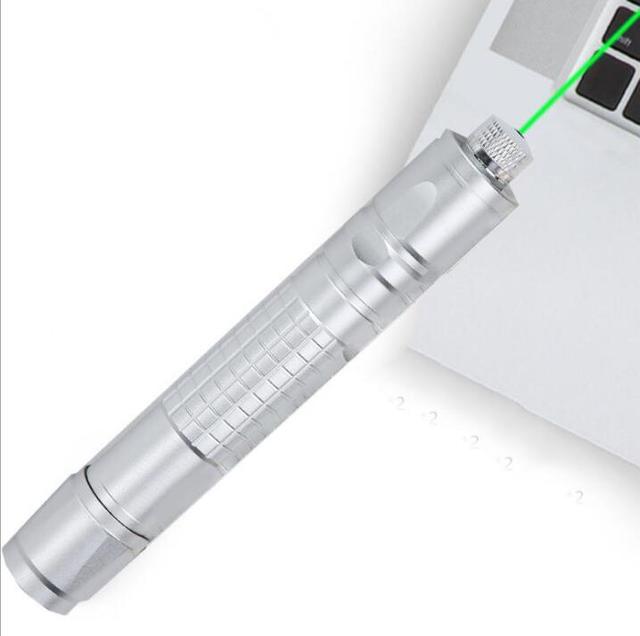 18650 Recharing Battery Type 303 Green Laser Pointer With ON/OFF Switch on Tail