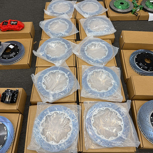 Disques en carbone traités thermiquement, personnalisables avec les données du véhicule, disques flottants adaptés aux courses sur circuit et à la conduite en montagne - Product Image 3