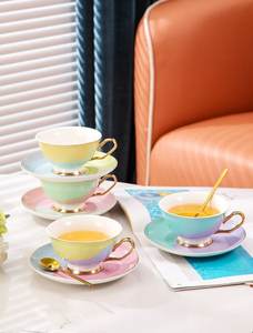 Ensemble Tasse à Café en Céramique Assortie avec Soucoupe, Tasse à Thé Fleurie pour la Maison et le Bureau, Coffret Cadeau avec Cuillère - Product Image 2