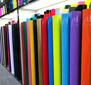 Película de TPU de Color Brillante de 1.52*15M con 5 Años de Garantía, Película de PPF de Color Autoregenerable, Película de Cambio de Color, Película de TPU para Envoltura de Automóviles - Product Image 1