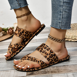 รองเท้าแฟชั่นไซส์ใหญ่พิเศษ คอลเลคชั่นฤดูร้อน 2024 รองเท้าส้นเตี้ยสไตล์เกาหลี รองเท้าแตะแบบสวมและรองเท้าลำลองสำหรับผู้หญิง รุ่น Roman Beach Womens231 231 - Product Image 4