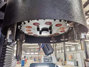 Mini fraiseuse cnc XK7124, appareil pour petit profil en aluminium, entraînement scolaire et fabrication en usine - Product Image 4