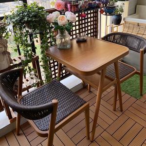Ensemble de table et de chaises de balcon <span class=keywords><strong>d</strong></span>'extérieur, trois chaises en PE, design moderne et simple, imperméable, protection solaire, protection UV pour les petits espaces - Product Image 5