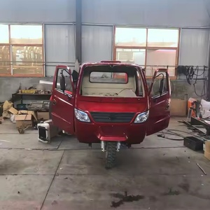 Triciclo Eléctrico de Carga de 3 Ruedas, Fabricación 2024, con 1500W de Potencia y Cabina Completamente Cerrada para Transporte de Carga - Product Image 6