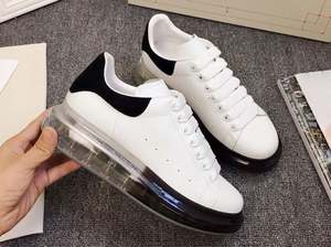 รองเท้าเดินแบบใส พื้นหนานุ่ม รุ่นใหม่ปี 2026 หนังแท้ ดีไซน์ทันสมัย แบรนด์ดีไซเนอร์ชั้นนำ สำหรับผู้ชาย - Product Image 1