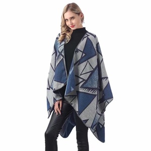 Poncho à géométrie traditionnelle pour femmes pour <span class=keywords><strong>Amazon</strong></span> Top Seller Vente en gros Cape Châle Echarpes et châles élégants - Product Image 2