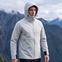 Veste de sport softshell coupe-vent à capuche pour homme, designs tendance, stock d'usine disponible, logo personnalisable