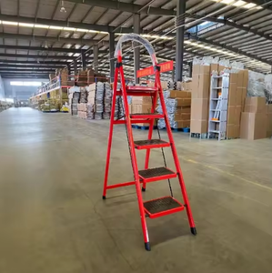 La escalera plegable portátil moderna de metal para el hogar es adecuada para varios lugares comerciales como barberías y salones de belleza. - Product Image 1