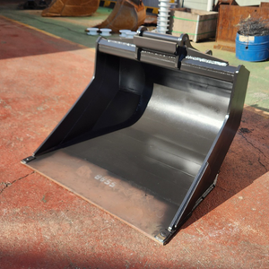 Godet d'excavatrice de qualité supérieure durable avec côtés inclinés pour l'aménagement paysager et la finition des pentes - Product Image 4