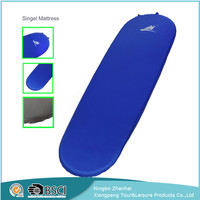 Muebles de exterior, cama inflable de espuma gruesa recubierta de PVC, colchoneta para dormir para acampar, colchón de aire plegable compacto
