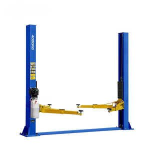 Lève-voiture hydraulique électrique à double cylindre à deux poteaux robuste avec une capacité de 4000 kg pour la réparation automobile en <span class=keywords><strong>garage</strong></span> - Product Image 1