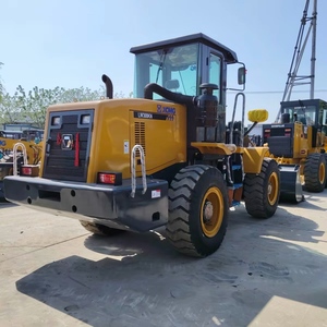 Chargeuse sur pneus XCMG LW300KN de 3 tonnes, d'occasion, à faible nombre d'heures de fonctionnement, utilisée en Chine, à vendre. - Product Image 1