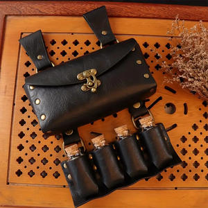 Nouvelle sacoche latérale en cuir PU de style médiéval d'alchimie de Zesi, quatre flacons à médicaments en liège, accessoires de costume de magicien fantastique - Product Image 1