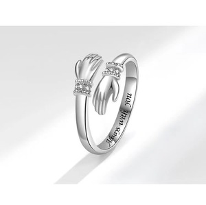 Anillo Ajustable de Alta Calidad, Nuevo, en Oferta, con Grabado de Letras, Ideal para Regalo de Amistad, para Mejores Amigos, Amantes, o para Mamá - Product Image 4