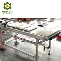 Machine automatique de collage de feuilles de papier de finition pour blocs de cahiers, avec fonction de pliage à plat à 180° et de collage de pages