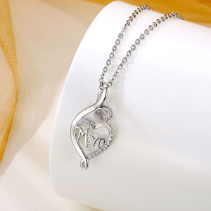 Bijoux fantaisie maman forme cuivre laiton zircone <span class=keywords><strong>Photo</strong></span> Projection collier femmes bijoux collier pour cadeau de fête des mères - Product Image 4