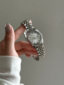 Scottie 9570 personalizzato con <span class=keywords><strong>cinturino</strong></span> colorato da <span class=keywords><strong>donna</strong></span> in <span class=keywords><strong>acciaio</strong></span> inossidabile orologio al quarzo impermeabile nuovo lusso moderno in lega da <span class=keywords><strong>donna</strong></span> - Product Image 4