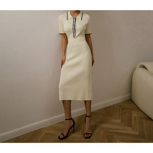 เดรสไหมพรมคอวี แขนสั้น ทรงเอ ระบายอากาศดี ดีไซน์กระดุม รุ่นใหม่ประจำฤดูร้อน ปี 2026 เอวสูง สไตล์ลำลอง สวยสง่า - Product Image 3