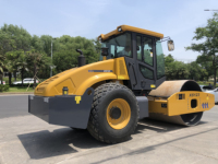 Compacteur vibrant industriel de 12,8 tonnes XS123PD pour le compactage des sols et les travaux de remplissage de fonds de voirie