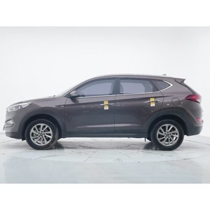 Auto Usado Hyundai Tucson 2015, Volante a la Izquierda, 5 Puertas, 5 Asientos, SUV Turbo a Gasolina, con Techo Corredizo, Interior Oscuro, Automático, LHD - Product Image 4