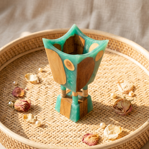 FAIZA CRAFT FC-7316 Brûleur d'encens Bakhoor artisanal en bois de pin et résine époxy, design moderne de luxe, Oud arabe Madhkan de haute qualité - Product Image 1