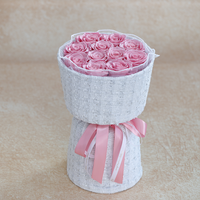 Lot de 11 boîtes de roses éternelles rouges de luxe en gros pour la Fête des Mères, la Saint-Valentin, la remise des diplômes et Noël