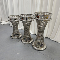 Table de banquet de mariage moderne en métal et verre, table de bar pour événements et fêtes, ensemble de trois pièces, vente chaude