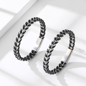 Pulsera de Cuero Trenzado de Acero Inoxidable para Hombre, Diseño Nuevo, Chapado en Oro, Estilo Moderno, Venta al Por Mayor, Alta Calidad, Personalizable - Product Image 1