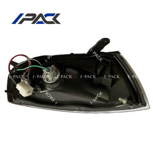 Venta al por mayor piezas de automóviles luz antiniebla lámpara de esquina para Toyota Carina 1992 luz antiniebla Luz de parachoques 20-317 - Product Image 2