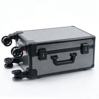 Valise trolley en aluminium noir carbone avec roulettes, poignée télescopique, serrure TSA et 4 compartiments, étui à cartes en aluminium pour 100 plaques
