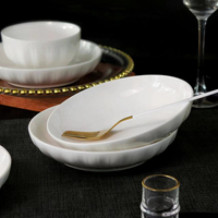 Assiette en céramique blanche pure pour poisson, steak, pâtes, ensemble de vaisselle en céramique plate, vente en gros