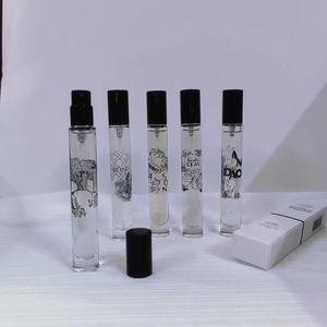 Échantillon de parfum transfrontalier Zhejiang Tipp Tiptik <span class=keywords><strong>Dusan</strong></span> 7,5 ml Tandao, flacon test en bois de figuier - Product Image 4