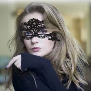 Vente chaude Soluble Dans L'eau Dentelle-facial-masque Lait Soie Noir Blanc Dentelle Visage Feuille Mascarade Masque De Fête - Product Image 5