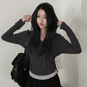 เสื้อฮู้ดผู้หญิงสไตล์ Preppy สีพื้น แขนยาว ทรงหลวม สวมใส่สบาย มีเชือกผูกฮู้ด แนวสปอร์ต - Product Image 2