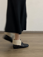 Bottines noires pour femmes avec fermeture éclair avant, surpiqûres contrastées blanches, semelle plate crème, chaudes