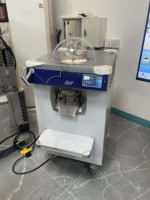 24l / h vertical machine à crème glacée Outdoor Fruit Machine Italie salle à manger sirop de crème glacée lot congélateur