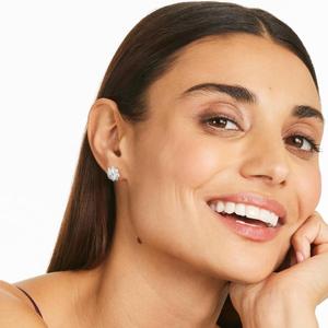 Pendientes de Diamantes de Moissanita en Plata de Ley 925 de Primera Calidad, Joyería de Lujo Exclusiva para Mujer, Regalo de Aniversario o Cumpleaños para Novia - Product Image 1