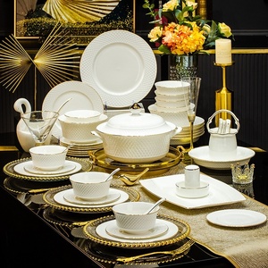 Service de table en céramique de Jingdezhen, vaisselle en porcelaine fine, assiettes et bols, ensemble domestique haut de gamme, idéal pour un cadeau de pendaison de crémaillère - Product Image 3