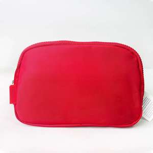 Originele Nylon Heuptas Van Het Merk Te Koop: Perfect Voor Hardlopen, Fietsen, Wandelen En Klimmen - Product Image 2