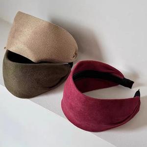 Bandeau large en velours pour femme, doux et confortable, sans pression, pour le lavage du visage, accessoire de coiffure 2024 - Product Image 3