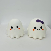 Jouet sensoriel en caoutchouc MuNi Crazy Fun Ghost Squishy, jouet extensible blanc et violet avec nœud papillon, coffret cadeau, cadeau d'Halloween 14+