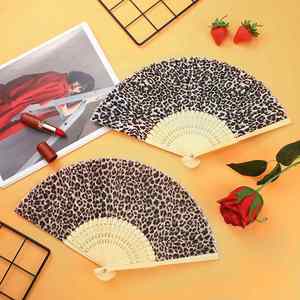 Éventail décoratif personnalisé imprimé, pliable, pour mariage, fête, événements, décoration intérieure et cadeaux promotionnels - Product Image 5