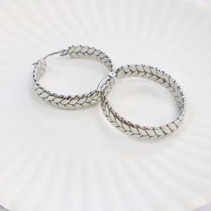 Pendientes de aro de círculos roscados de Color dorado de 14K de acero inoxidable para mujer, tendencia gruesa, hebilla de oreja para niñas, regalos de joyería - Product Image 6