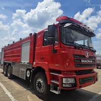 Camion de pompiers SHACMAN fiable, réservoir de 15000 L résistant à la corrosion, véhicule de lutte contre l'incendie à réponse rapide pour la ville et l'aéroport