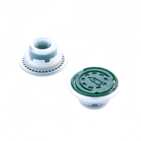 Capuchons de bec flexible en plastique vert de 32mm du fabricant pour l'emballage de canettes d'huile d'olive à usage industriel pour les produits chimiques
