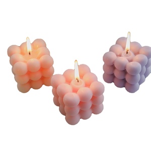 Candele Profumate Artigianali di Lusso, Regali Creativi per le Festività, Personalizzabili, a Forma Quadrata - Product Image 5