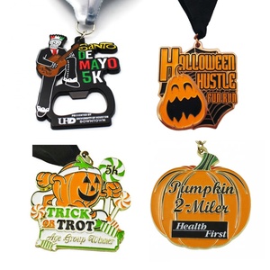 Médaille de course à pied en métal doré, conçue par le fabricant, pour les courses de 5 km et 10 km, médaille personnalisée pour le marathon d'Halloween, médaille de course virtuelle - Product Image 6