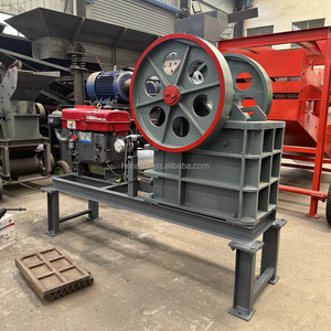 קטן 3 t/h עפרה זהב בניית פסולת לסת צלב שור שור מנוע דיזל אבן מנוע - Product Image 2